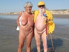 Big flaccid tits at the sea in holydays